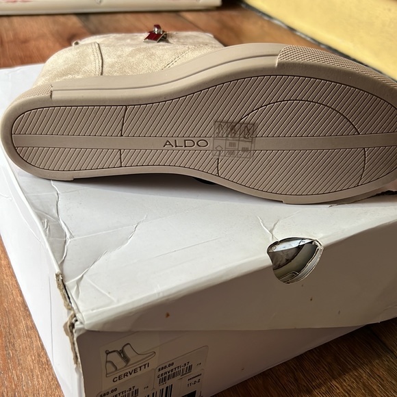 New never worn - Picture 3 of 4